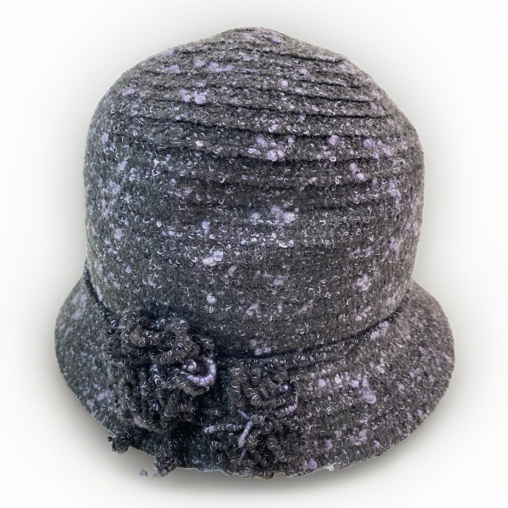 Betmar New York Women's Black Purple Marled Knit Cloche Bucket Hat w Flower
